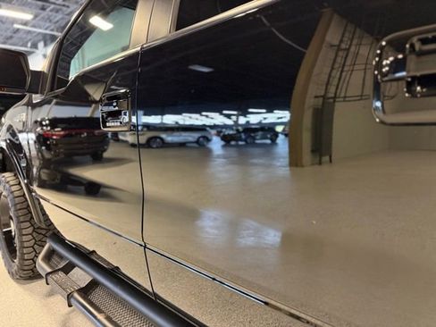 Used 2009 Ford F150 Lariat image 9