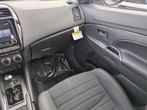 New 2025 Mitsubishi Outlander Sport SE image 17