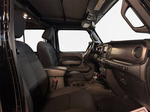 Used 2020 Jeep Wrangler Unlimited Sport S image 26