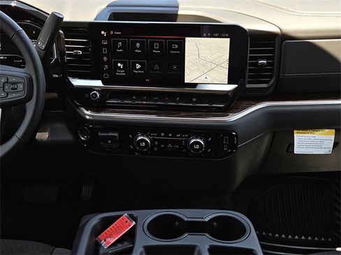 New 2025 GMC Sierra 1500 SLE image 23