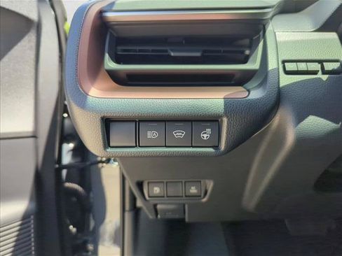 New 2026 Toyota Prius Plug-In Hybrid FWD image 16