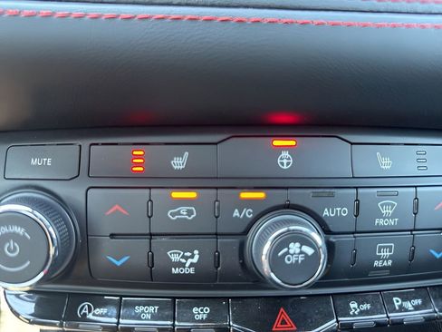 Used 2026 Dodge Durango GT AWD/4WD image 19