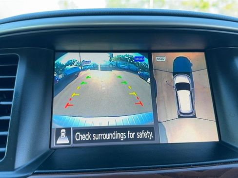 Used 2017 Nissan Pathfinder Platinum w/ Family Entertainment Package image 56