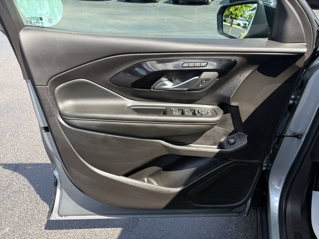 Used 2024 GMC Terrain AT4 w/ LPO, Floor Liner Package AWD/4WD image 18