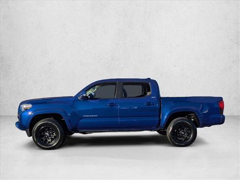 Certified 2022 Toyota Tacoma SR5 image 9