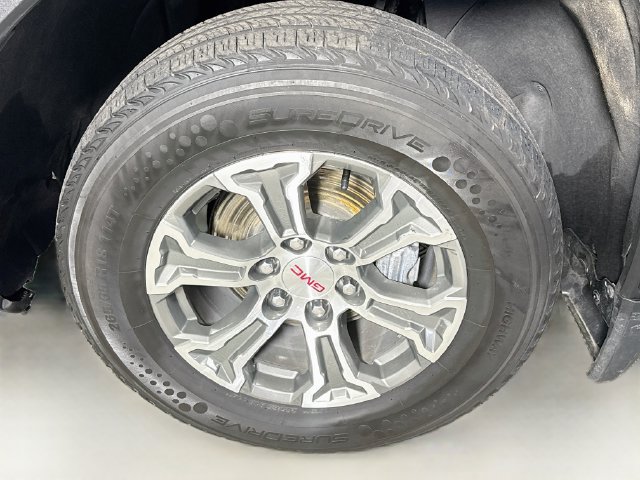 Used 2026 GMC Sierra 1500 SLT RWD image 37