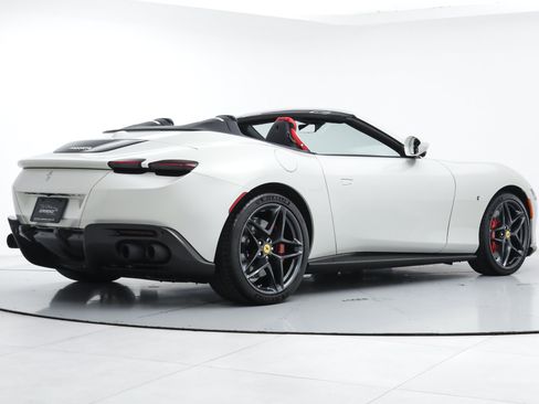 Certified 2025 Ferrari Roma Spider RWD image 3