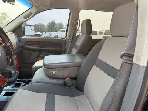 Used 2006 Dodge Ram 2500 Truck SLT AWD/4WD image 31