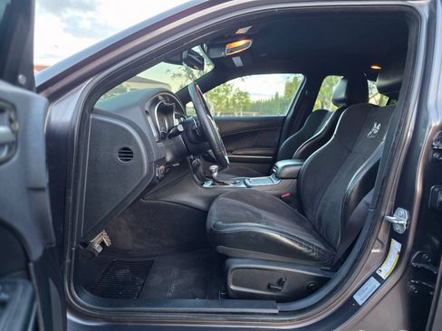 Used 2017 Dodge Charger R/T Scat Pack RWD image 17