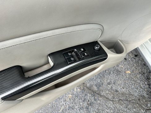 Used 2006 Nissan 350Z Touring image 30