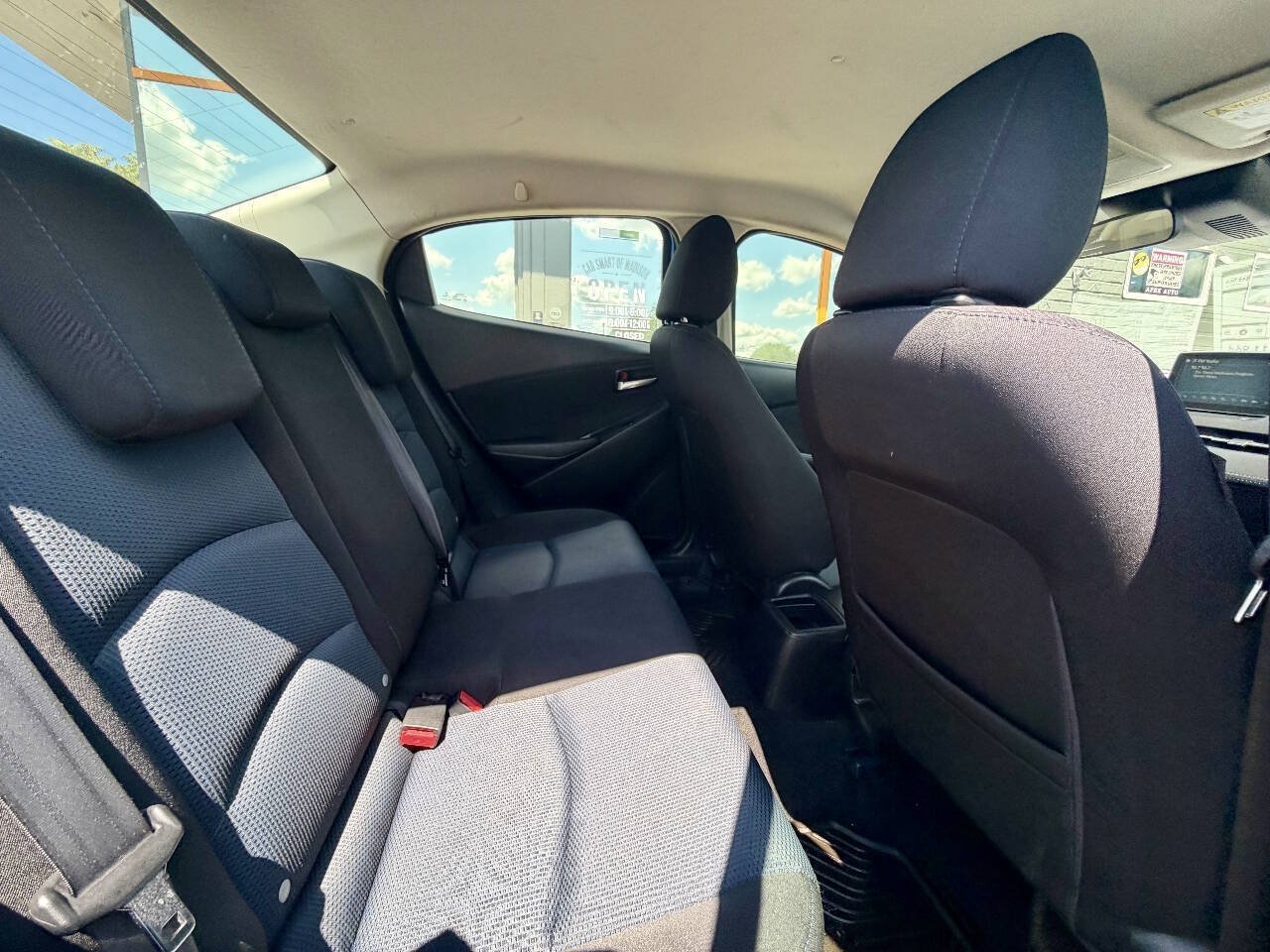 Used 2017 Toyota Yaris iA FWD image 18