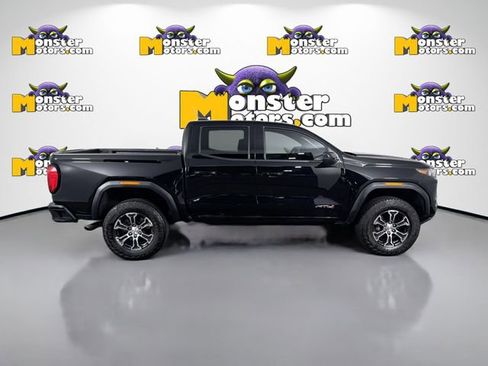 Used 2024 GMC Canyon AT4 w/ AT4 Premium Package AWD/4WD image 4