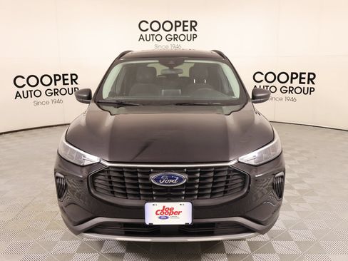 Used 2025 Ford Escape Active FWD image 8