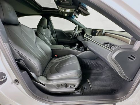Used 2019 Lexus ES 350 F Sport image 29