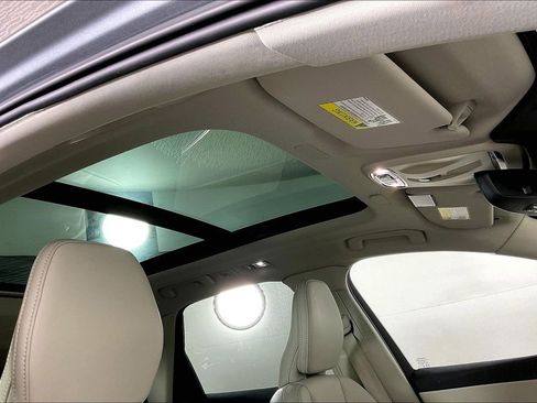 Used 2021 Volvo XC60 T5 Inscription w/ Climate Package AWD/4WD image 29