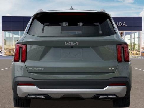 New 2026 Kia Sorento EX image 13
