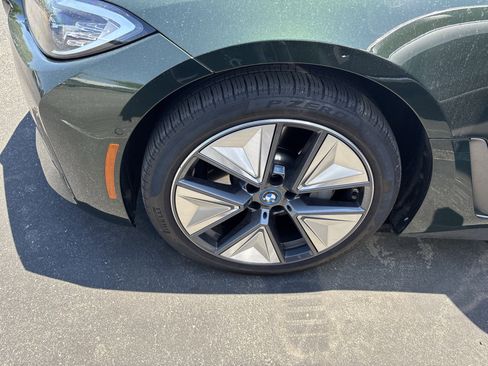 Used 2023 BMW i4 eDrive40 RWD image 28