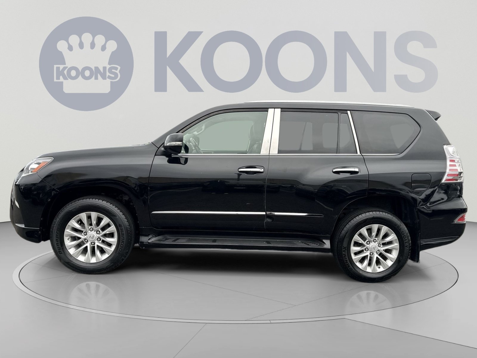 Used 2019 Lexus GX 460 Premium AWD/4WD image 2
