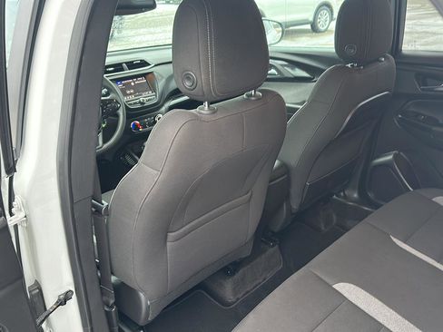 Used 2023 Chevrolet TrailBlazer LT image 13