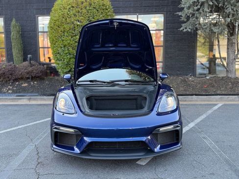 Used 2023 Porsche 718 Cayman GT4 RWD image 6