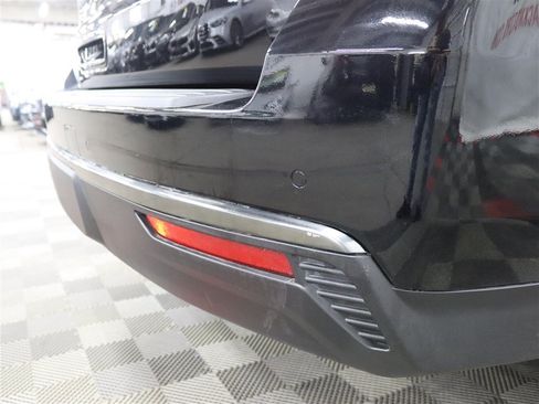 Used 2021 Chevrolet Tahoe Z71 AWD/4WD image 8