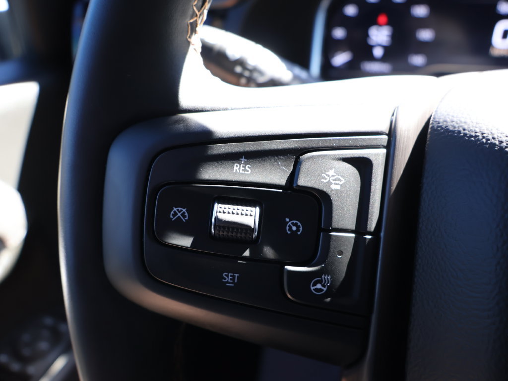 Certified 2025 GMC Sierra 3500 AT4 w/ AT4 Premium Plus Package AWD/4WD image 19