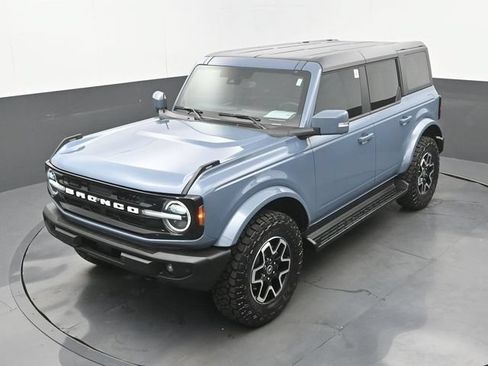 Used 2025 Ford Bronco Outer Banks AWD/4WD image 30