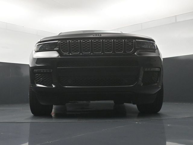 Used 2023 Jeep Grand Cherokee L Summit AWD/4WD image 19