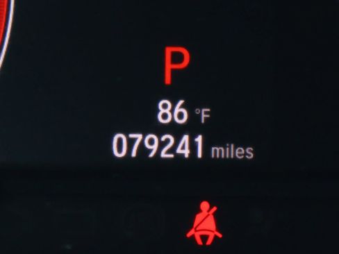 Used 2018 Honda Accord Touring image 34