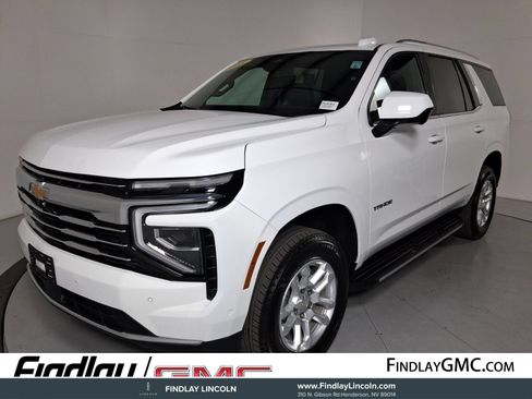 Used 2025 Chevrolet Tahoe LT AWD/4WD image 1