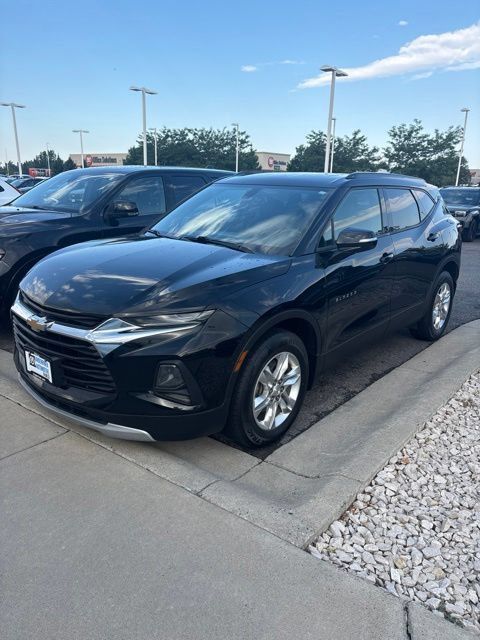 Used 2020 Chevrolet Blazer LT AWD/4WD image 2