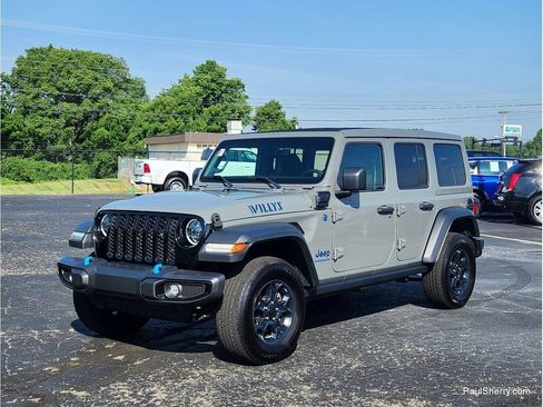 Used 2023 Jeep Wrangler Unlimited w/ Sun & Screen Package AWD/4WD image 23