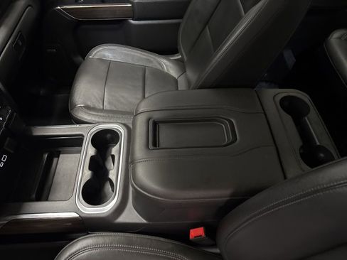 Used 2019 Chevrolet Silverado 1500 LT Trail Boss image 17