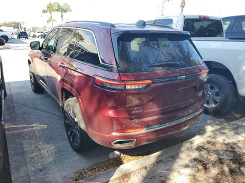 Used 2024 Jeep Grand Cherokee Overland w/ Advanced Protech Group III image 2