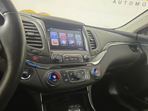 Used 2020 Chevrolet Impala Premier w/ Premier Convenience Package image 22