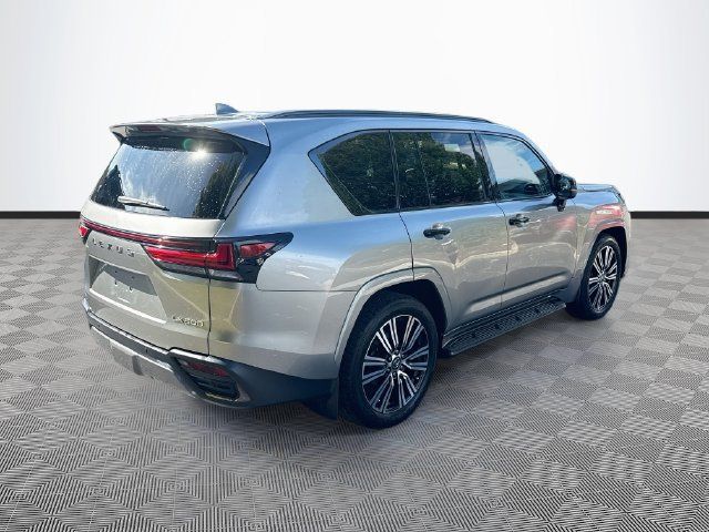 Used 2024 Lexus LX 600 4WD w/ Appearance Package image 7