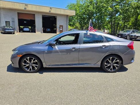 Used 2020 Honda Civic Sport image 2