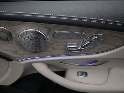 Used 2023 Mercedes-Benz E 450 4MATIC Cabriolet image 30