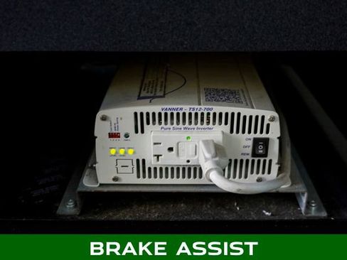 Used 2019 Ford Transit 150 XLT image 7