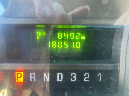 Used 2012 Ford E-350 and Econoline 350 Super Duty w/ Air Conditioning Prep Pkg image 11