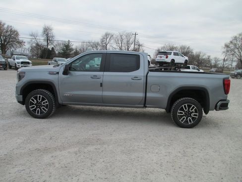 New 2026 GMC Sierra 1500 AT4 w/ AT4 Premium Package image 9