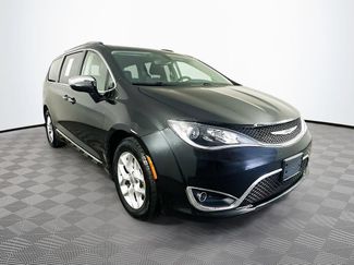 Used 2019 Chrysler Pacifica Limited FWD video 2