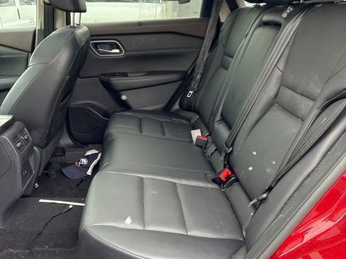 Used 2021 Nissan Rogue SV w/ Premium Package image 11