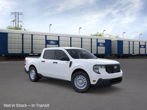 New 2026 Ford Maverick XL w/ Equipment Group 101A AWD/4WD image 7