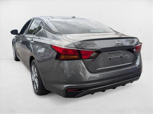 New 2025 Nissan Altima 2.5 S image 8