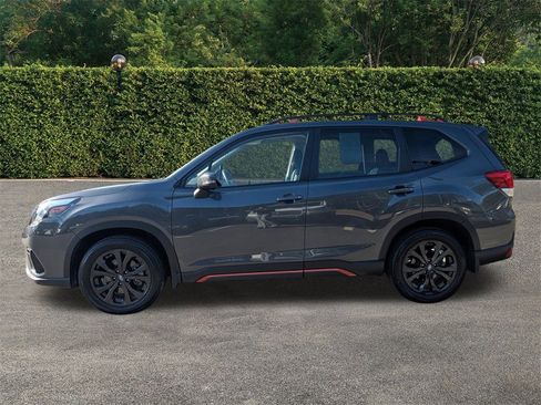 Used 2023 Subaru Forester Sport image 7