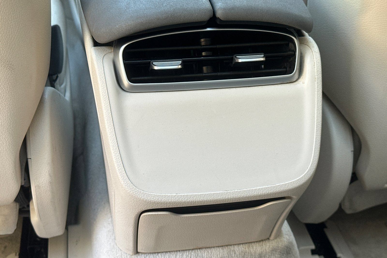 Used 2022 Mercedes-Benz EQS 450+ Sedan w/ Winter Package image 40