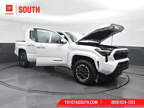 New 2026 Toyota Tacoma TRD Sport w/ TRD Sport Premium Package image 60