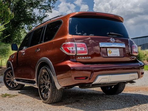 Used 2018 Nissan Armada Platinum RWD image 3