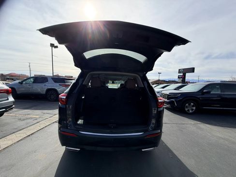 Used 2020 Buick Enclave Avenir w/ Avenir Technology Package image 27